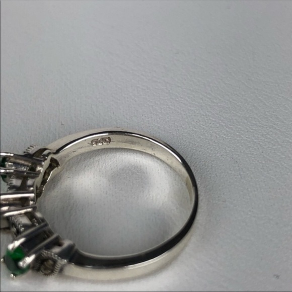 MARCASITE AND GREEN CZS RING - Picture 5 of 7